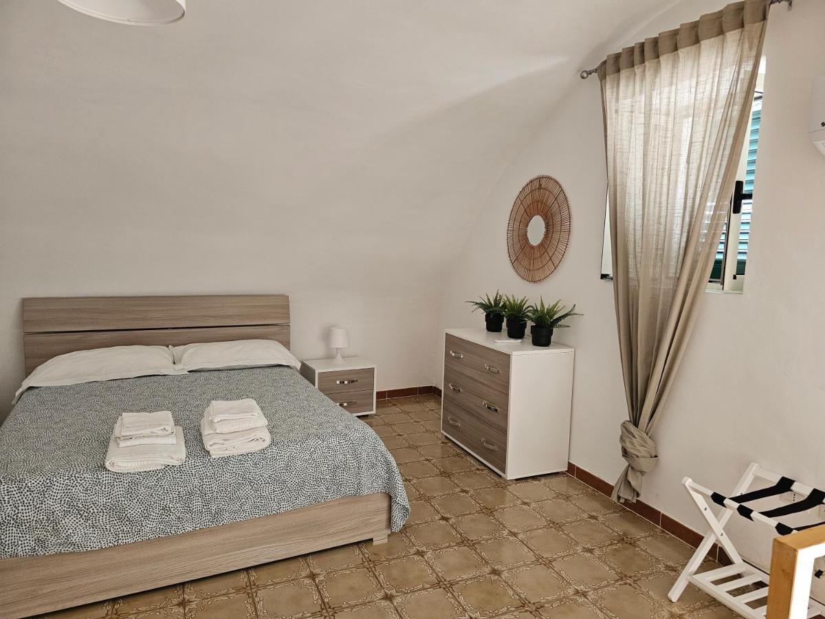 Casa Dima Villa ตรามอนติ ภายนอก รูปภาพ