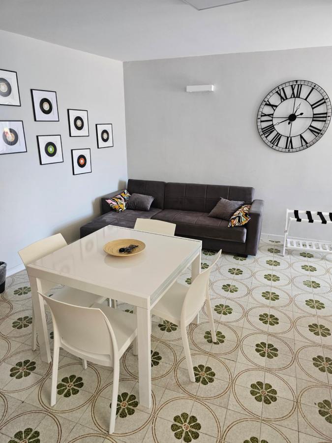 Casa Dima Villa ตรามอนติ ภายนอก รูปภาพ